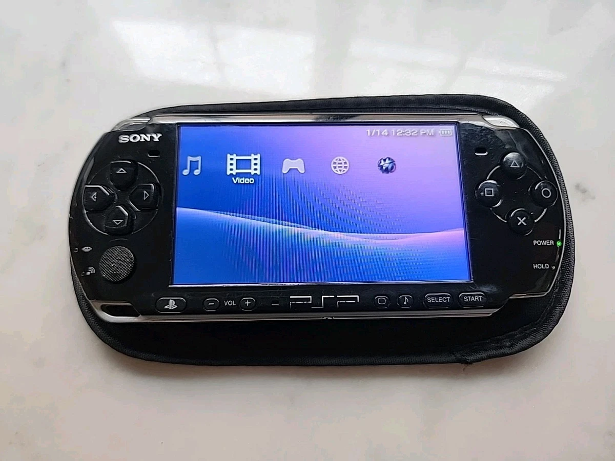 Console Sony PSP 2004 (jailbreakée) - Occasion, état Correct