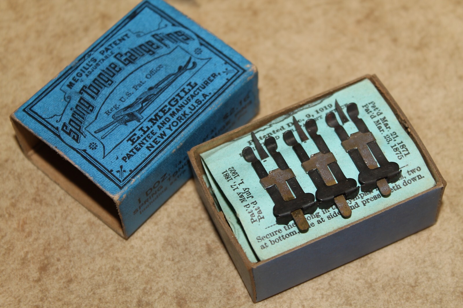 Vintage Letterpress MEGILL'S Spring Tongue Gauge Pins New Old Stock