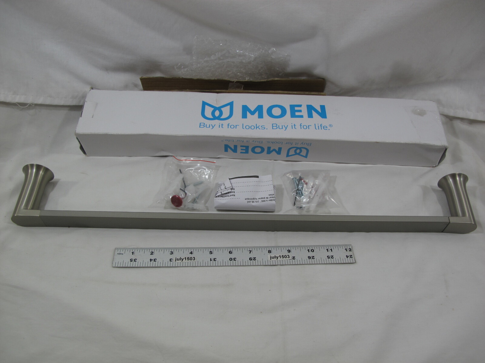(1) NEW Moen Genta 24" Towel Bar BRUSHED NICKEL BH3824BN eBay