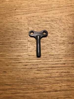 Clef moyenne pour jouets tôle ARNOLD avant WW2 - Photo 1/2