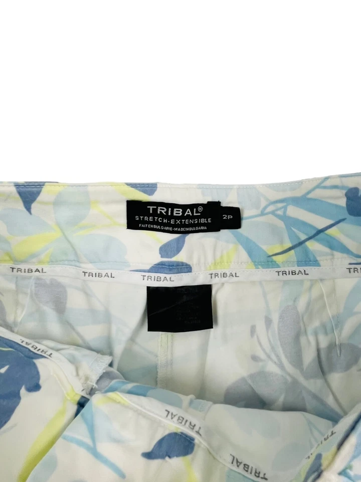 Pantalones cortos extensibles elásticos florales azules tribales para mujer 2P Foto 3 de 3