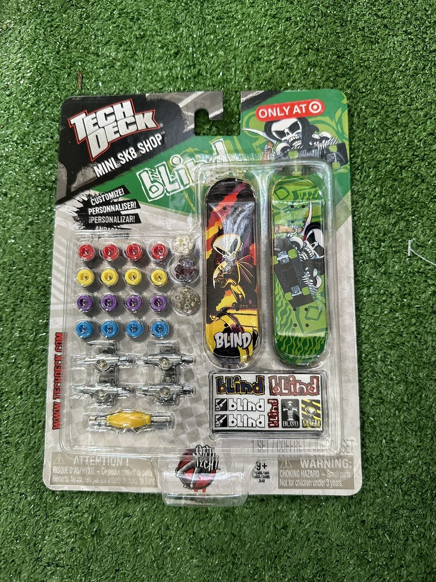 Finger skateboards target new arrivals