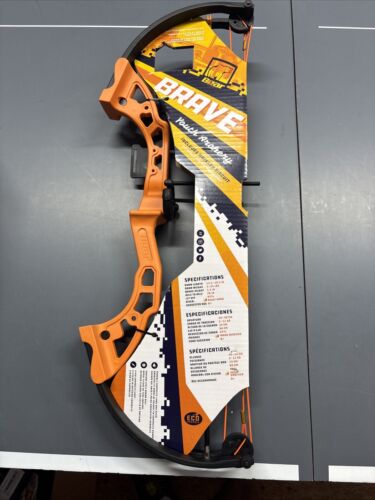 BEAR ARCHERY Brave Orange RH Youth Bow Set (AYS300TR)