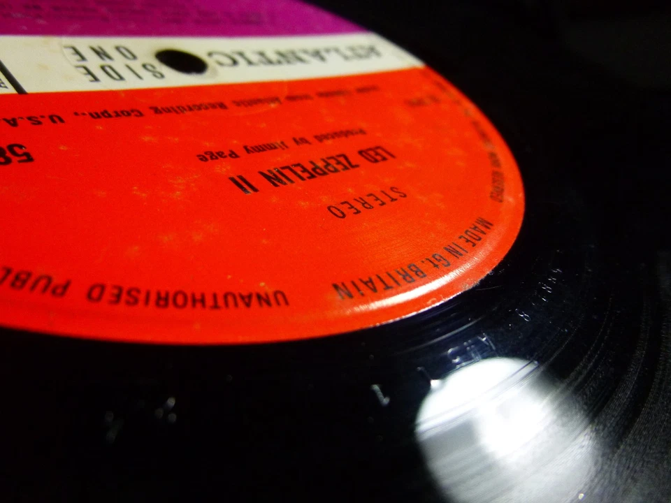 EX-A5/B4 Led Zeppelin II(2) Red/Plum 588198 UK vinyl Lp GATEFOLD Baldwin credits - Image 4 of 4