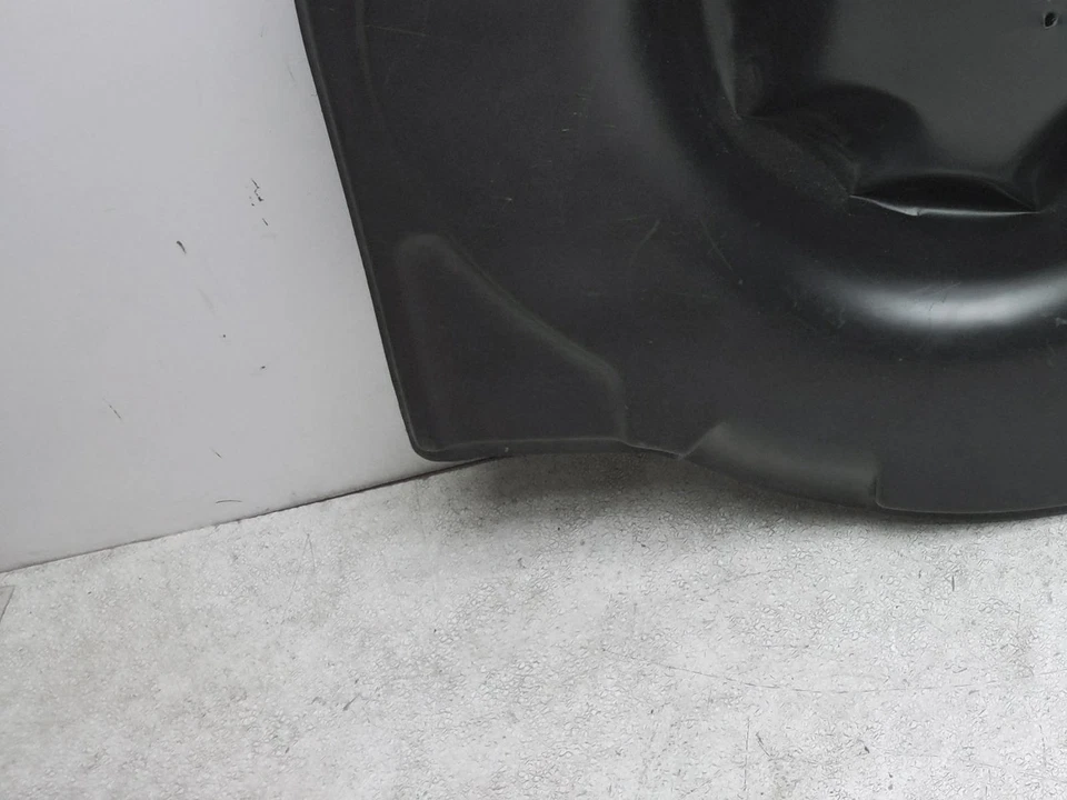 Panel de rueda de repuesto Lexus Rx300 1999-2003 64779-48010 Foto 4 de 4