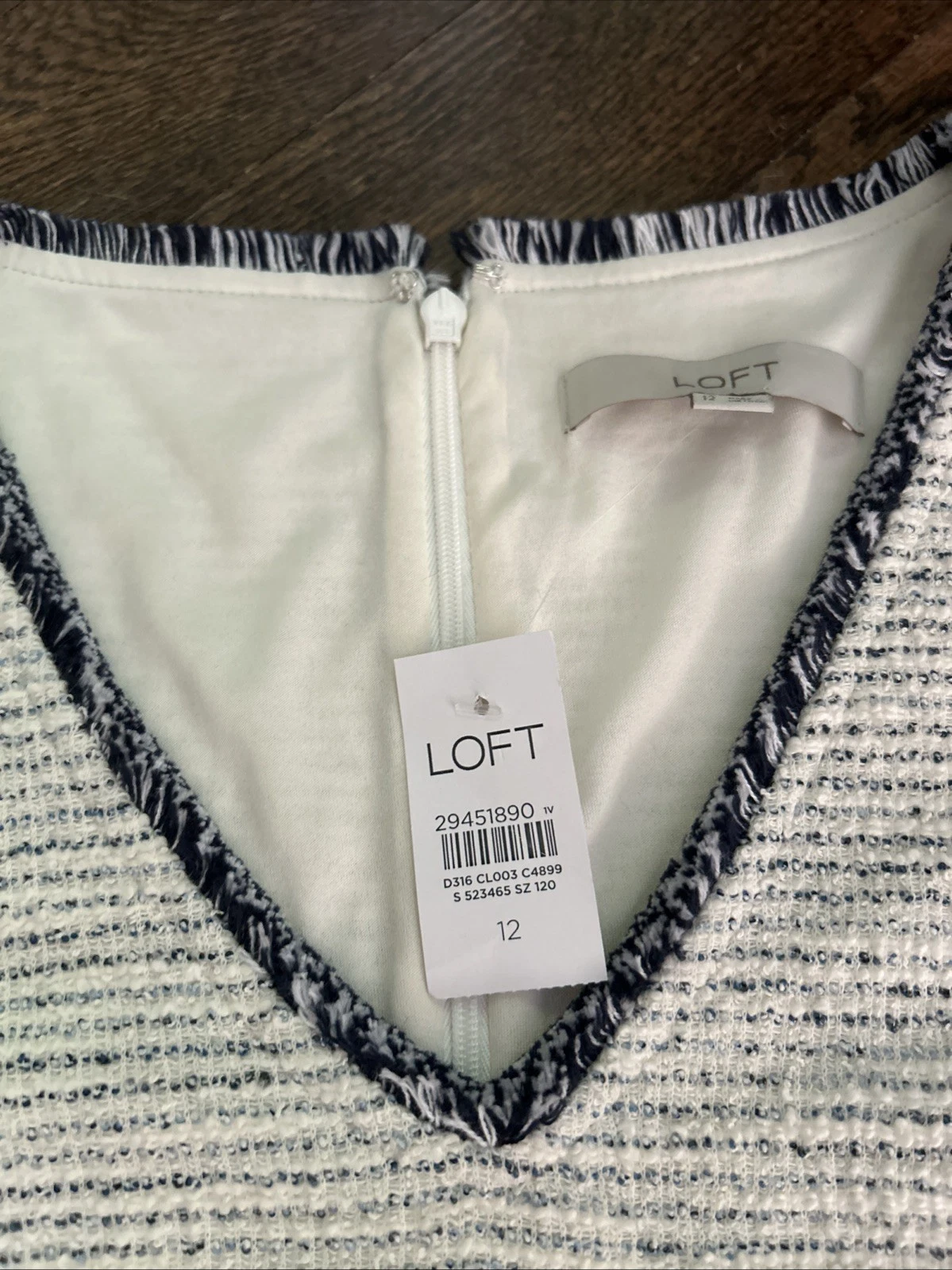 OFF WHITE Abito Ann Taylor Loft senza maniche frange tweed look tubino S 12 bianco sporco blu navy nuovo con etichette