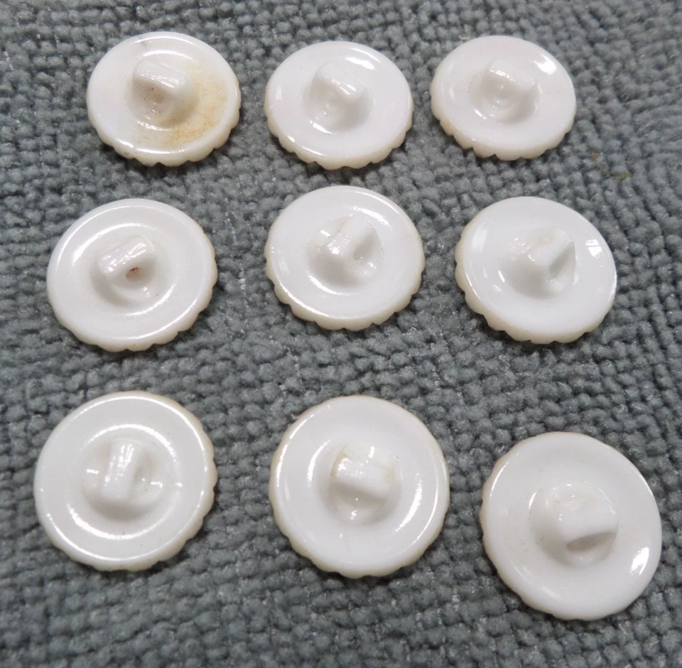 9 Vintage Antique White Glass w/ GOLD TRIM FLOWERS - Image 3 of 4