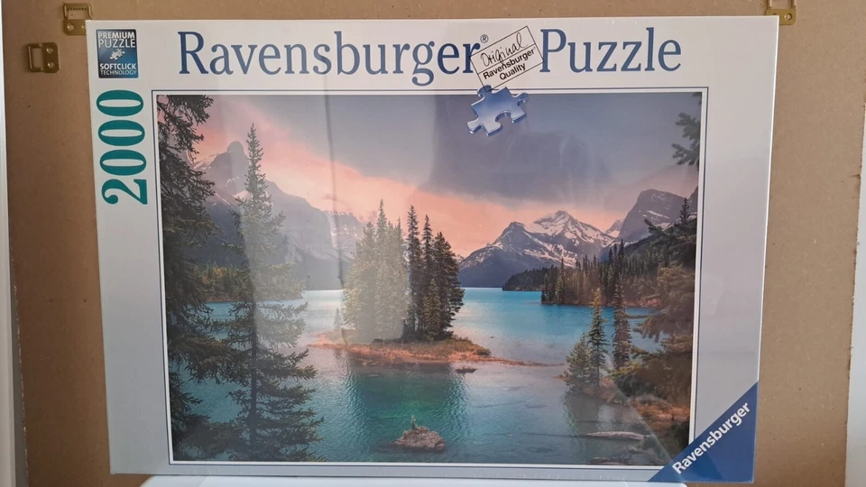 Ravensburger Puzzle 2000 Pezzi, Spirit Island in Canada, Collezione Foto (G3J) - Immagine 3 di 3