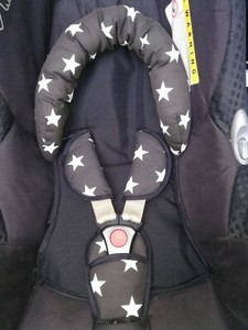 maxi cosi head support