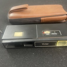 Vintage Vivitar 600 Camera w/case missing battery cover untested