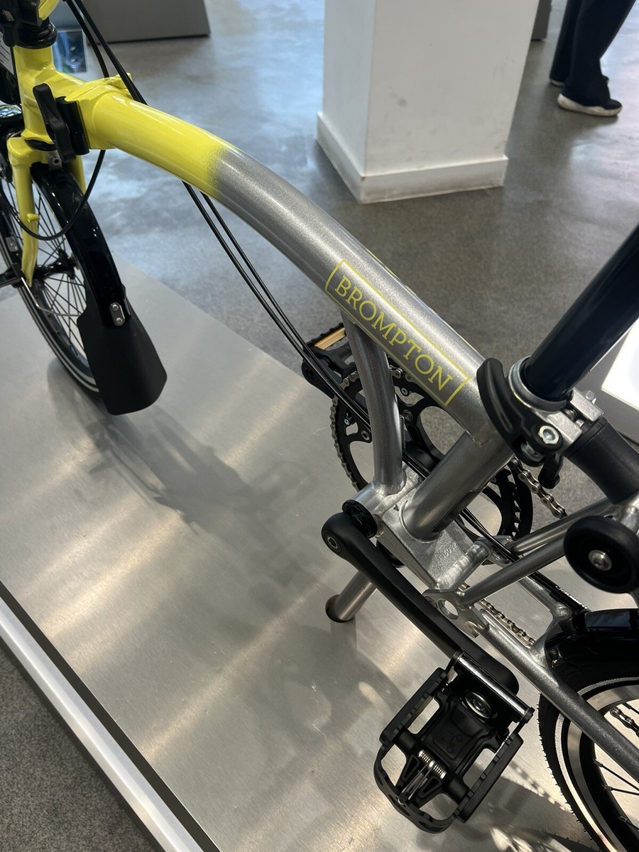 Brompton Palace Bike C-Line Urban Speed Glow Stick Yellow Folding In  Hand