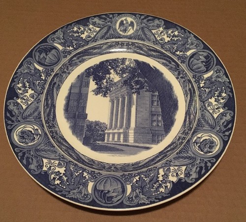 1938 University of Iowa Wedgwood Third Edition University Hall Plate