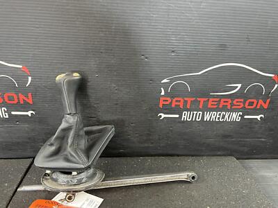2003 BMW 325CI 5 SPEED MANUAL TRANS FLOOR SHIFTER GEAR SELECTOR W/ LINKAGE