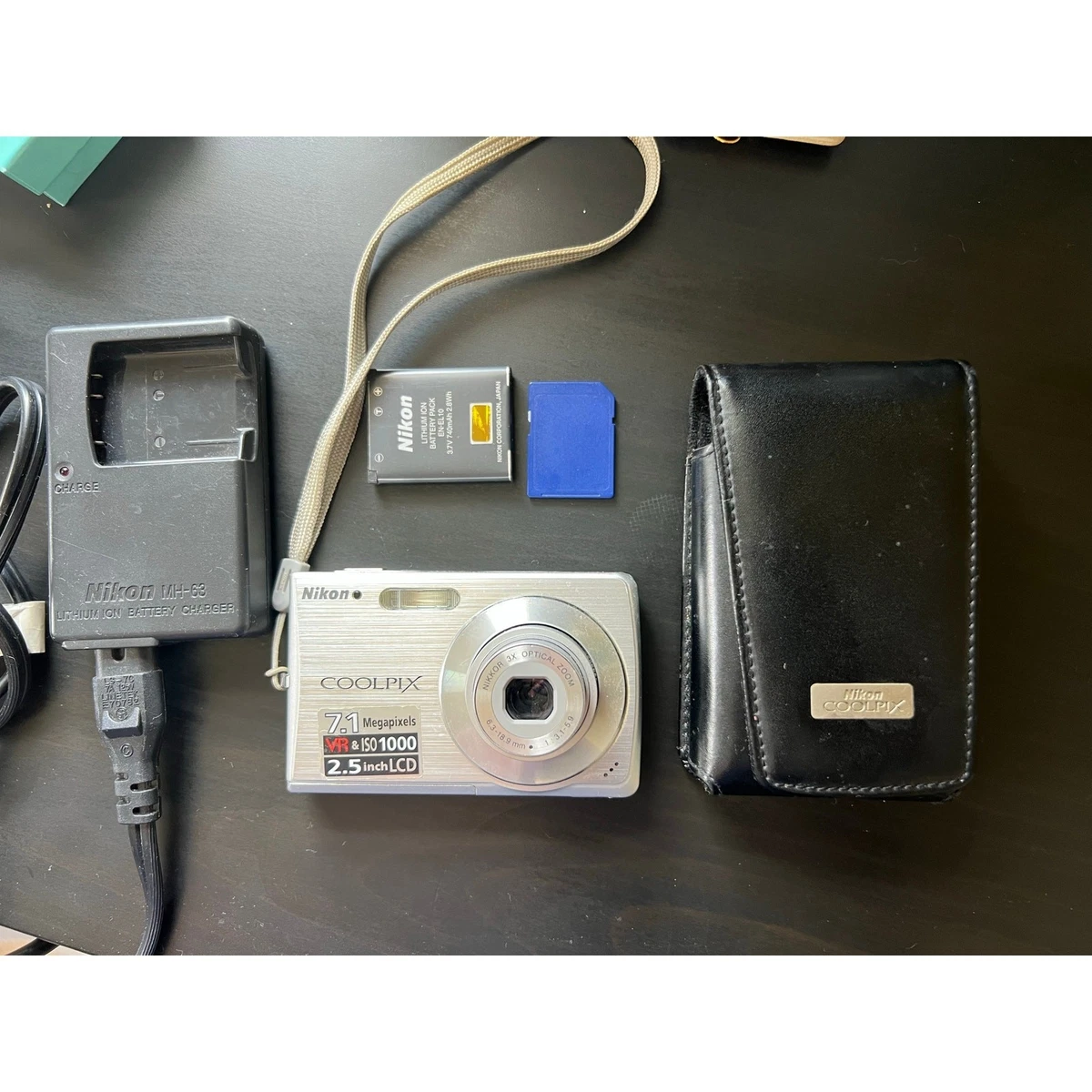 動作品✨Nikon COOLPIX S200 チャージャーSDカード付き 動作品✨Nikon COOLPIX S200 チャージャーSDカード付き 【公式通販】