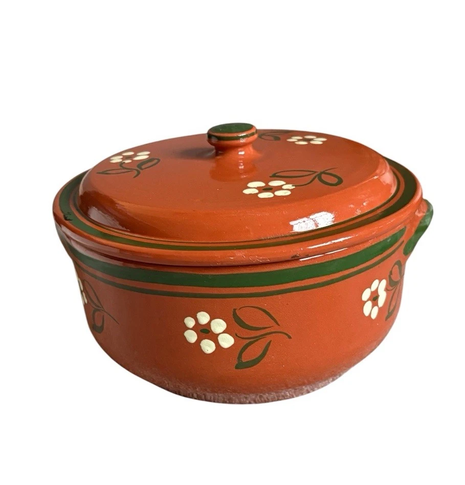 Traditional Portuguese Terracotta Floral Cooking Pot, 8x6”