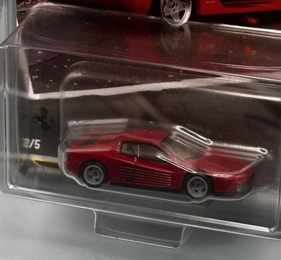 Hot Wheels Modern Classics Porsche 993 GT2 & Ferrari Testarossa 1