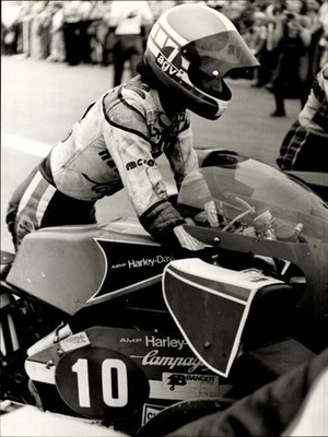 Foto Motorradrennfahrer Franco Uncini, Harley Davidson - 11421181