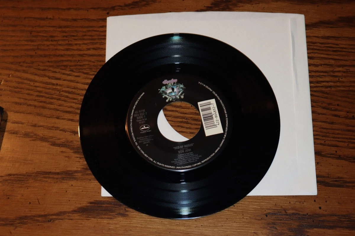 Guns N 'Roses Near Mint (NM or M -) Grading 45 RPM Speed Vinyl