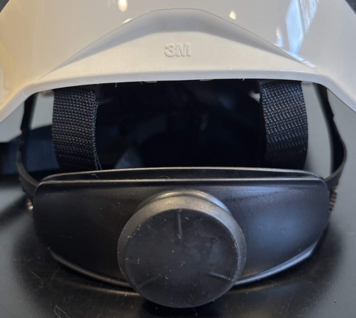 3M SecureFit Safety Helmet White X5001-ANSI Climbing Style Ratchet X5000 Size 50