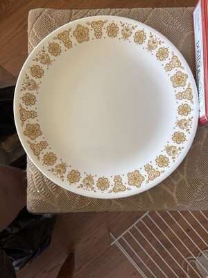 2 Corelle by Corning Golden Butterfly Pattern 10 1/4 inch Dinner Plates 