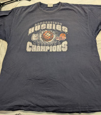 Vintage 2004 UConn Huskies NCAA National Champions T-Shirt 2XL