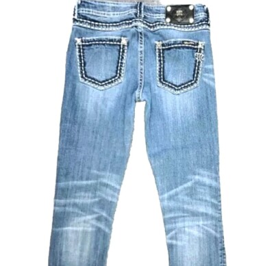 Miss Me Jeans Capri Sz 26 (28''W ×24''L) Women's Light Blue Distressed GREAT 