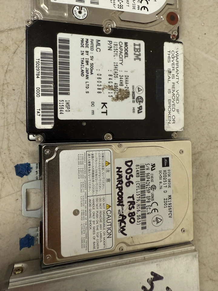 Lote de 5 discos duros IBM DCXA-210000 10,5 GB/N 84G2986 y más vintage Foto 3 de 4