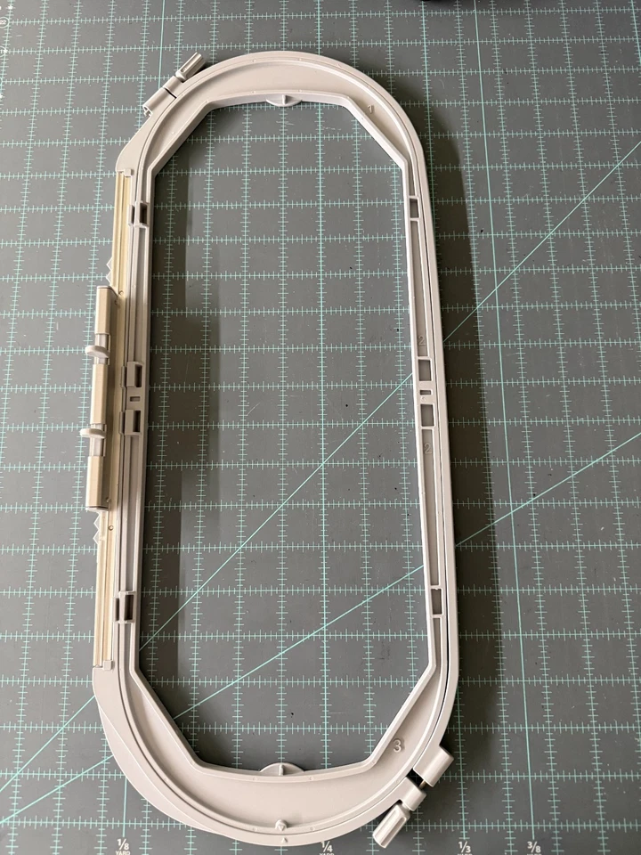 NEW! BERNINA Embroidery Mega-Hoop 150/400 (150mm by 400mm) - Image 4 of 4