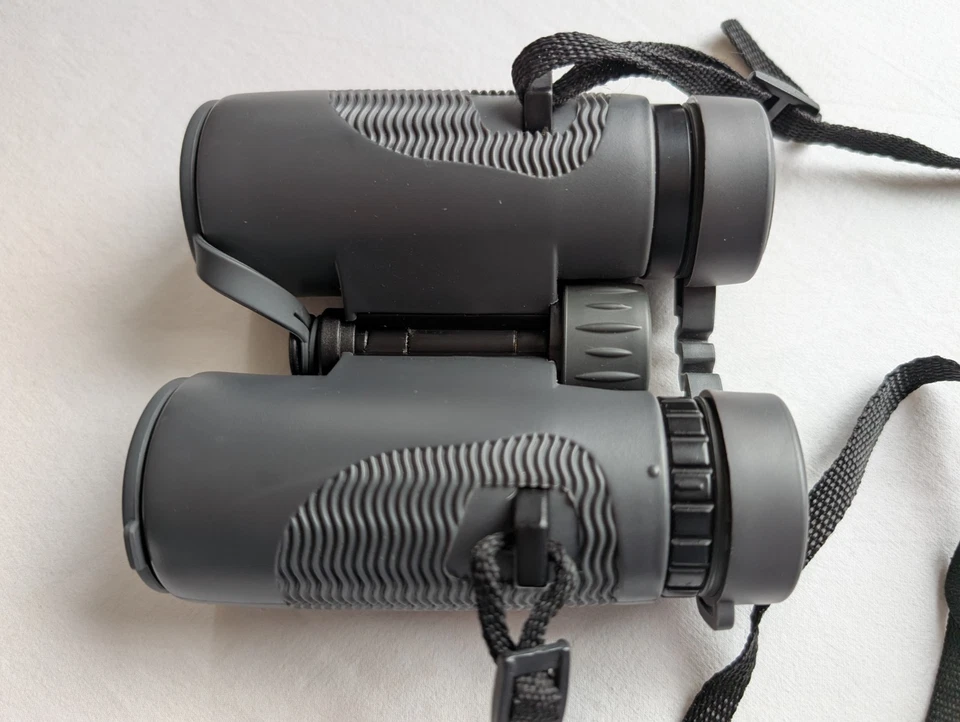 Bushnell Trophy 10x42 W/Proof Binoculars With Case (FOV304FT) in VGC - 21 Photos - Image 3 of 4