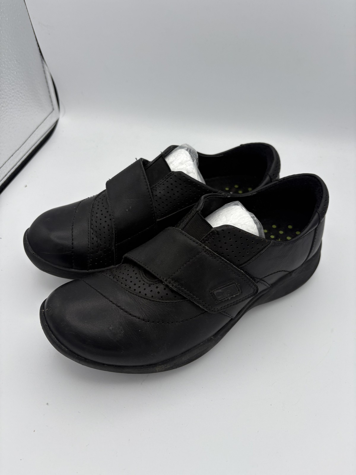 Clarks Shoes Womens Size 5.5 Black Leather Wave Walk Mary Jane Flats Comfort