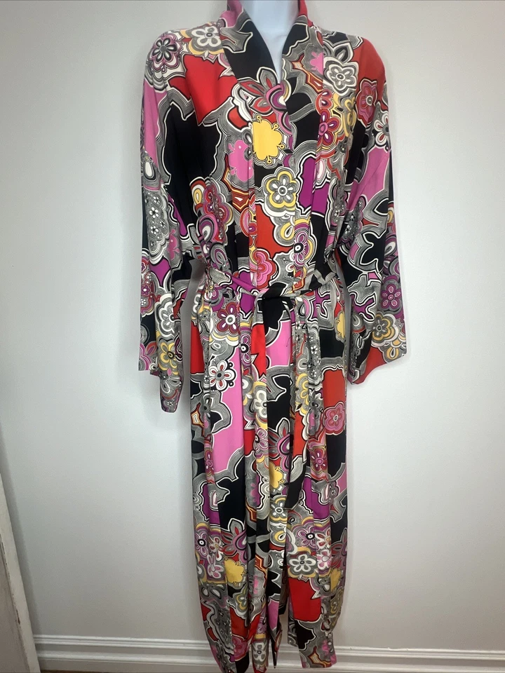 Bata manga kimono satinada floral Natori talla M Foto 3 de 4