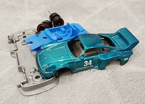hot wheels porsche 934.5 super treasure hunt