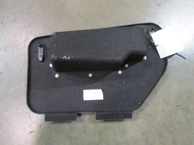 Maserati Quattroporte, RH, Right Side Access Panel Carpet, Used, P/N 80060906