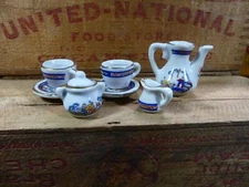 Vintage Miniature Dollhouse Ceramic Dish Set Pitcher Cups Saucers 8pcs