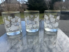 Culver Mid-Century Frosted Hearts Double Old Fashion Glasses 4-1/4”Tall~Set Of 3