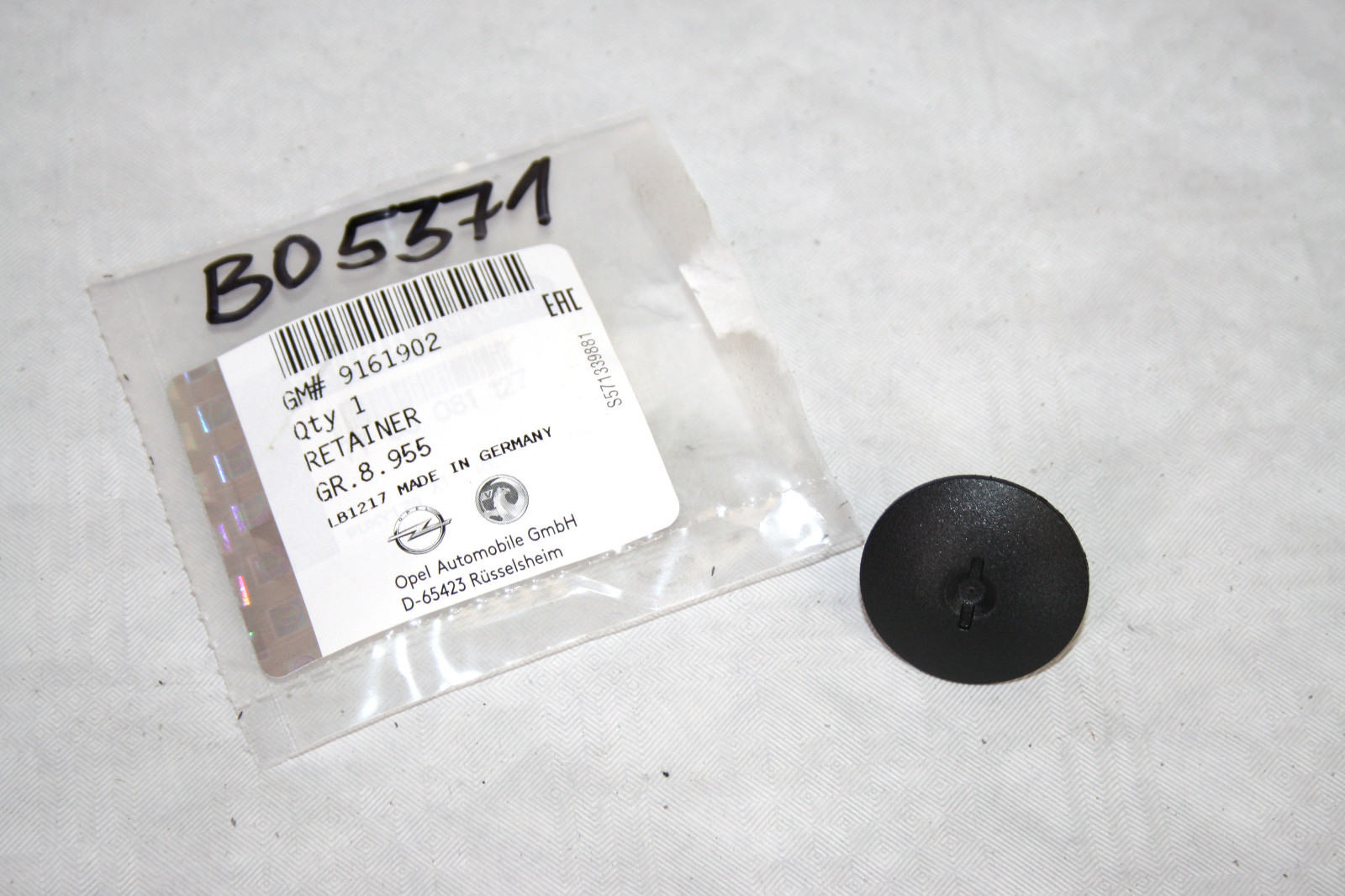 1x Original Opel Vivaro Halter Clip für Radlauf 9161902  