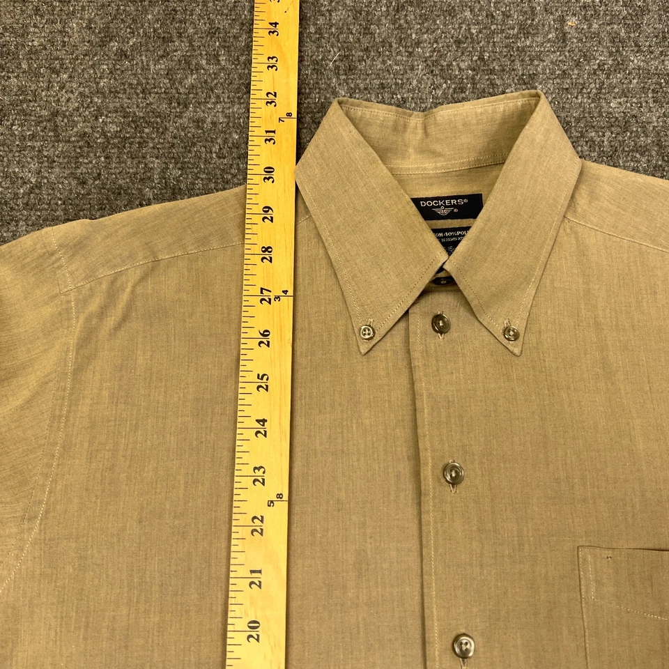 Camisa Dockers Bolsillo con Botones Para Hombres 15-15 1/2 Mediana 32/33 Manga Larga Doblado Foto 4 de 4