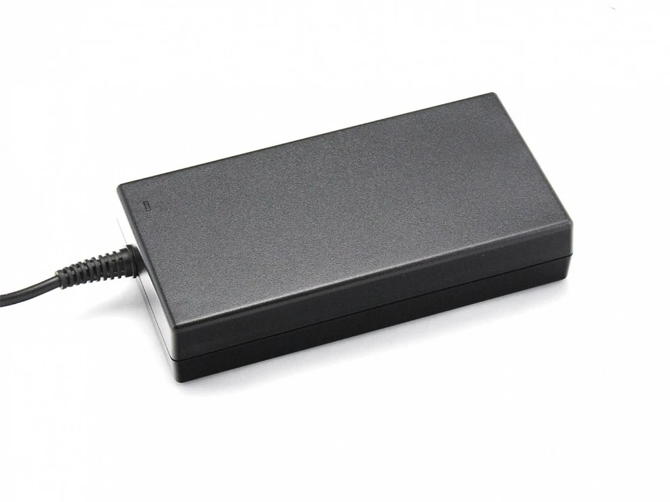 Nuevo Adaptador de CA Clevo 230W Original para Clevo P750DM P770DM-G Sager NP9758 NP9778 Foto 2 de 3