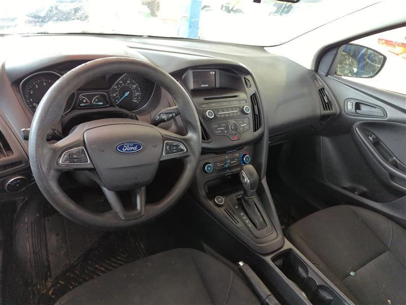 Pantalla de infoentretenimiento usada se adapta a: Ford Focus 2015 4,2`` pantalla grado A Foto 4 de 4