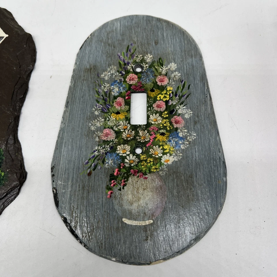 3 cubiertas de interruptor de luz de pizarra pintadas a mano flores y paisaje con un mirador Foto 3 de 4
