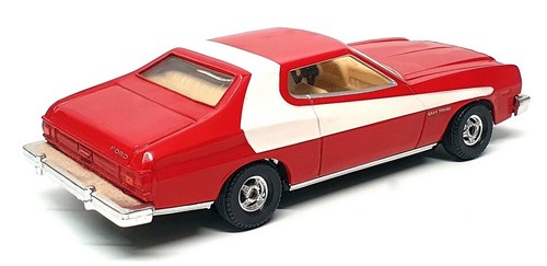 Corgi 1/36 Scale CC00201 - Starsky & Hutch Ford Gran Torino - Red/White - Picture 2 of 5