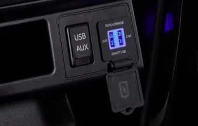 PT976-03201 Toyota Dual Lighted USB Power Port 4Runner Rav4 Camry