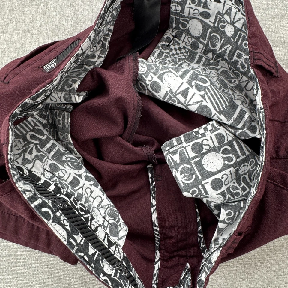 Pantalones Cortos Chinos Caqui Lost Enterprise Rojo Para Hombre Medianos Frente Plano Talla 32 Borgoña Foto 4 de 4