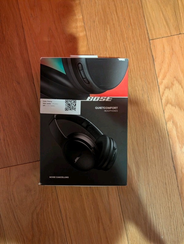 (NEW) Bose Quietcomfort Over Ear Headphones Active Noise Cancelling Headphones 