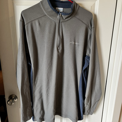 Columbia Gray and Blue Quarter-Zip Fleece Pullover men s size XL