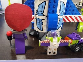 LEGO Disney Pixar Toy Story #7593 Buzz's Star Command Spaceship