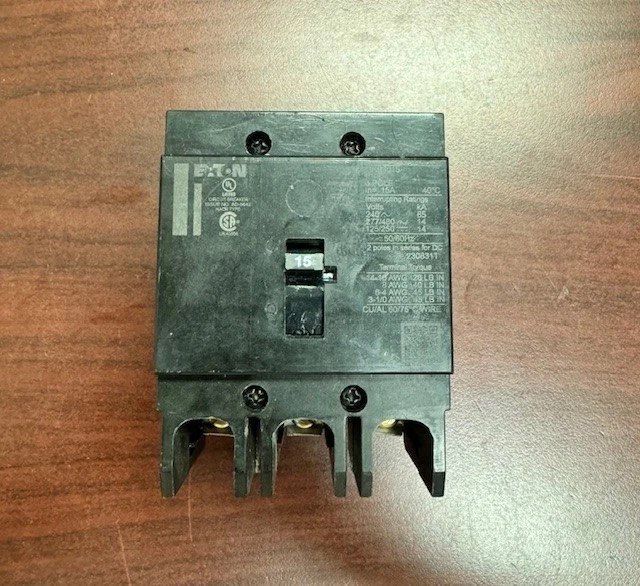 GHB3015 GHB 3 polos 15 amperios 480 voltios atornillable NUEVO EATON martillo cortador - Imagen 2 de 4