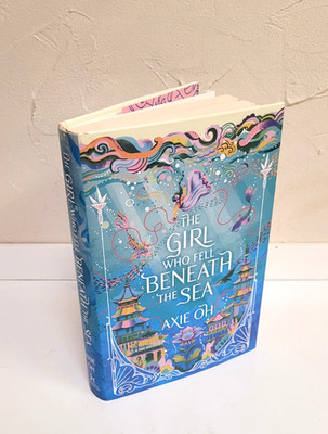 The Girl Who Fell Beneath the Sea, Buch von Axie Oh, Times Bestseller, gebunden
