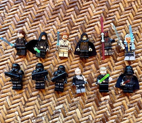 12 Random Lego Star Wars Minifigure Lot