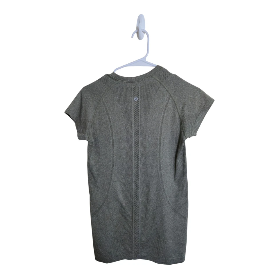 Рубашка женская Lululemon 6 Swiftly Tech спортивная беговая спортзал кроссфит Gorpcore  - Изображение 2 из 4